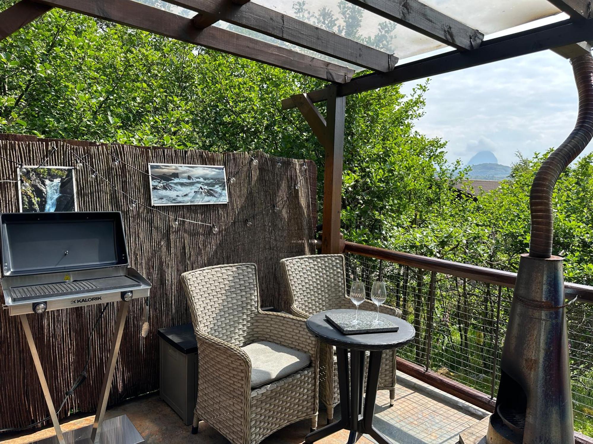 Mountview Pod Hotel Lochinver Kültér fotó