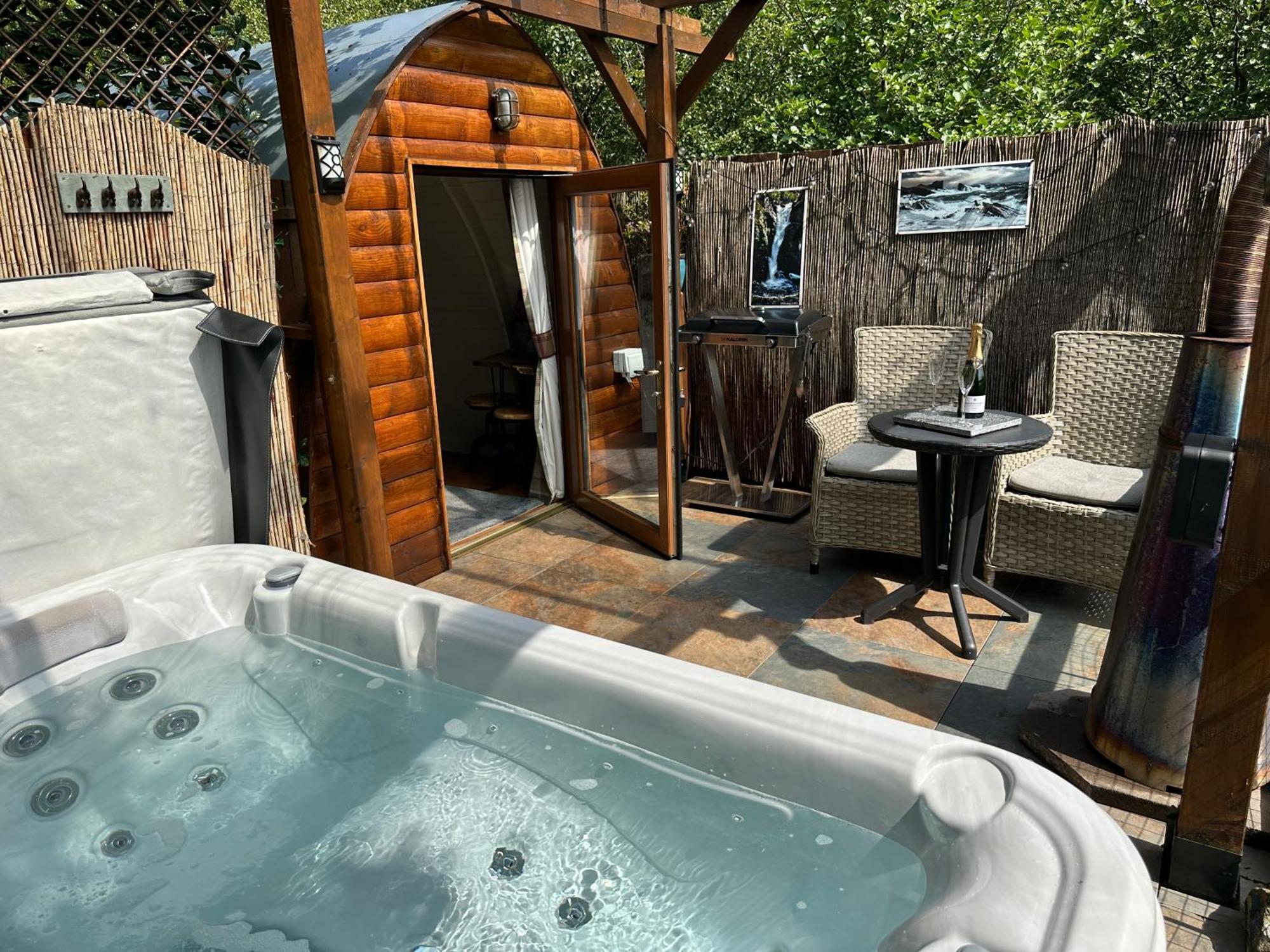Mountview Pod Hotel Lochinver Kültér fotó