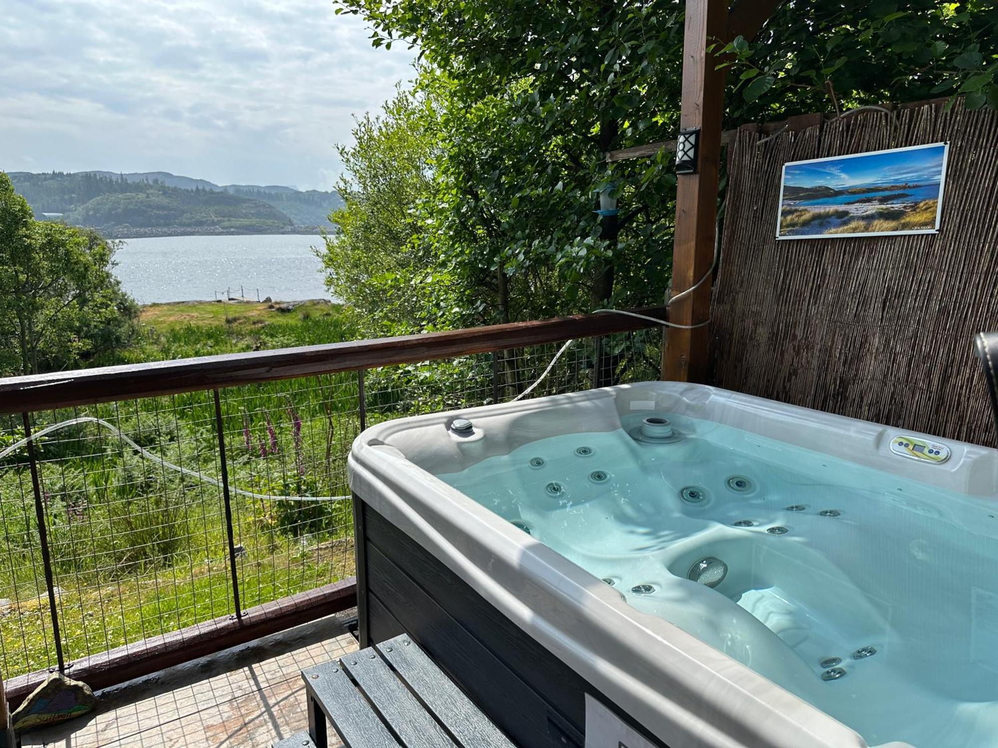Mountview Pod Hotel Lochinver Kültér fotó